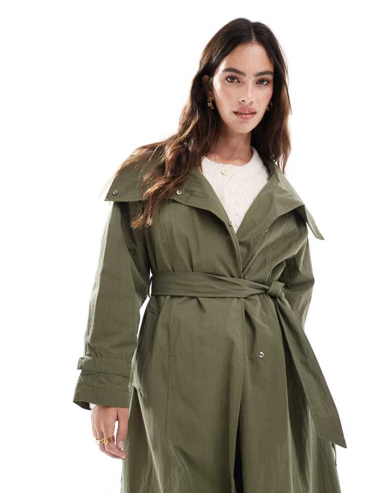 Stradivarius Stradivarius premium trench coat in khaki 2