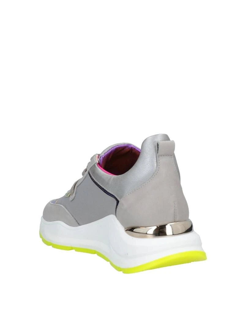 TSD12 Sneakers 3