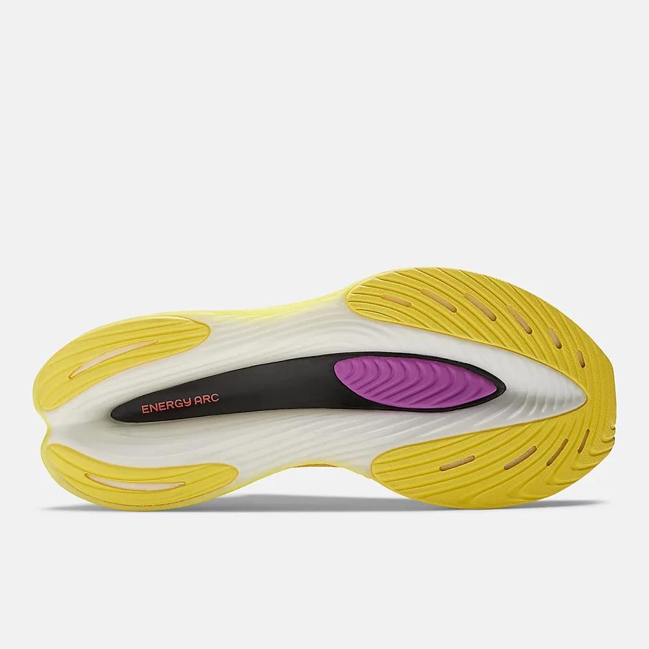 New Balance FuelCell SuperComp Elite v3 6