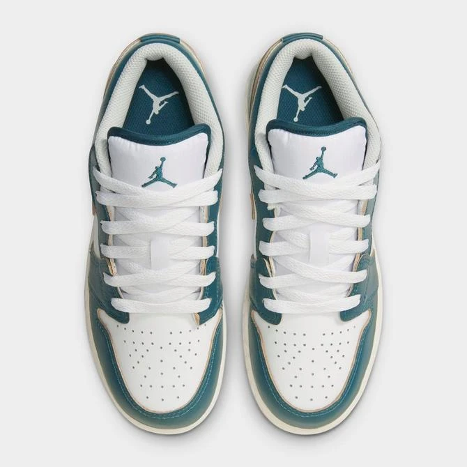 Jordan Big Kids' Air Jordan Retro 1 Low SE Casual Shoes 5