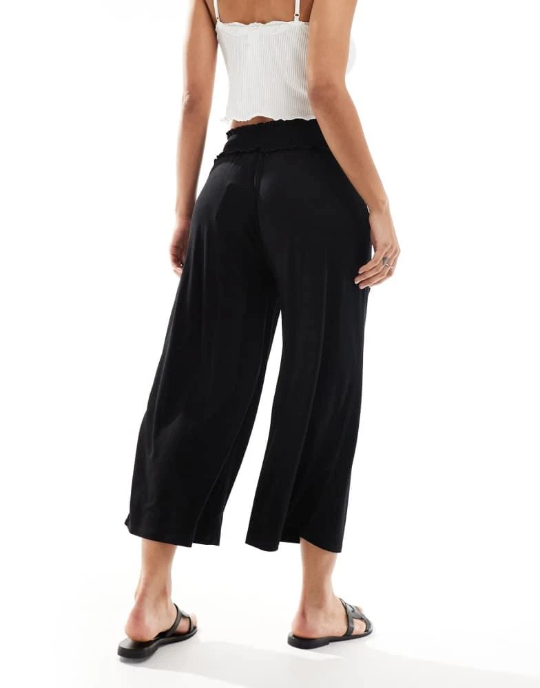 ASOS ASOS DESIGN shirred waist cropped culotte trouser in black 2