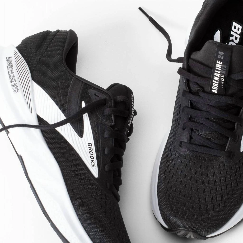 Brooks Brooks - Women
s Adrenaline Gts 24 Running Shoes 6