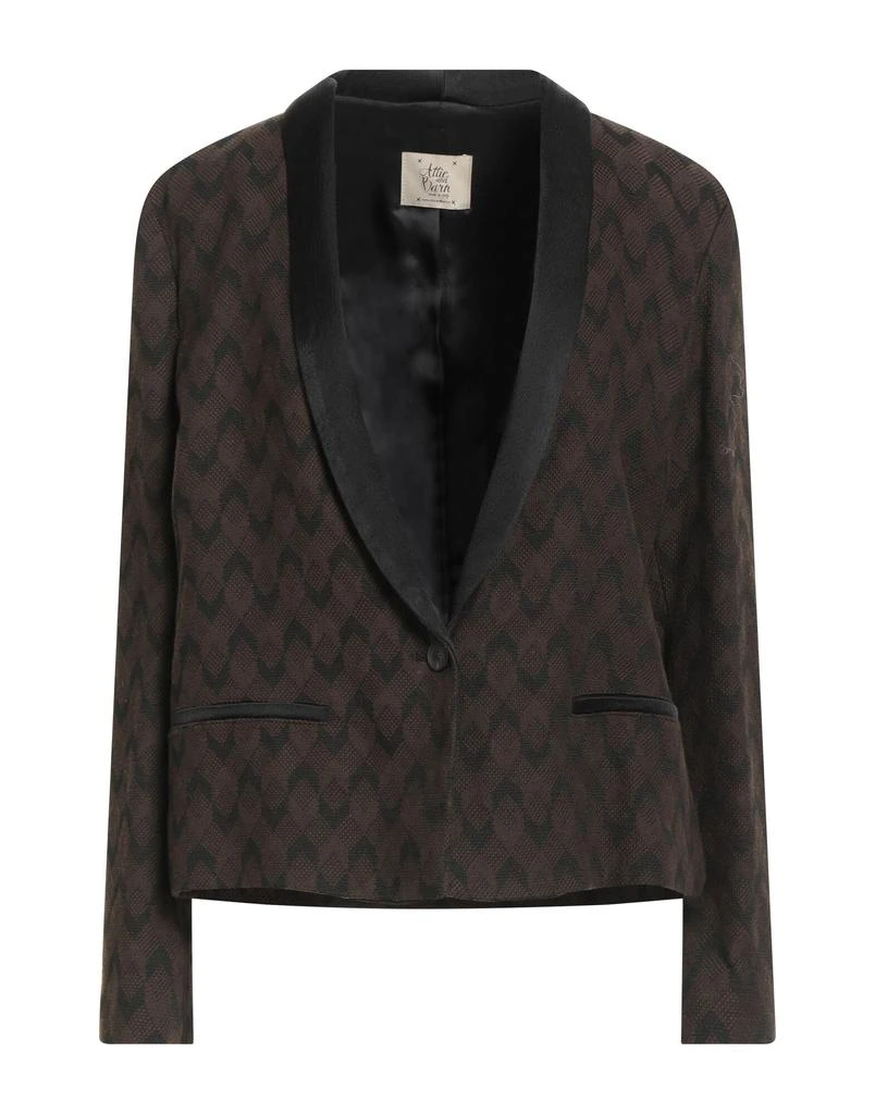 ATTIC AND BARN Blazer 1