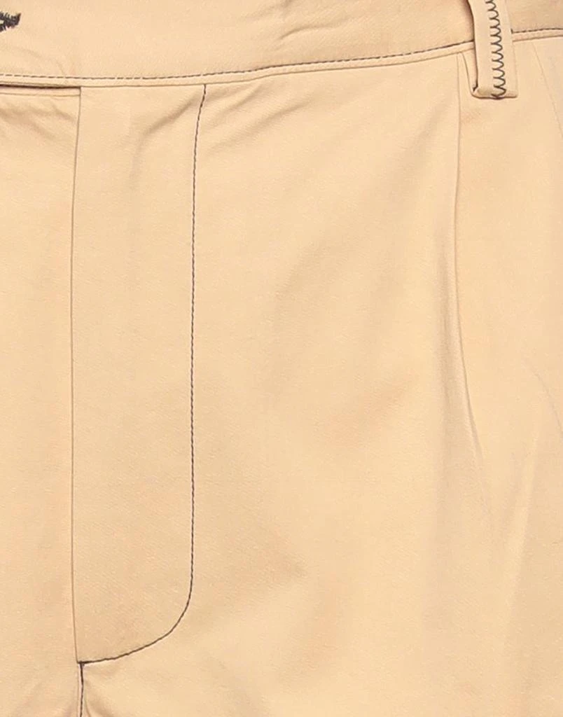 PHIPPS Shorts
Bermuda 4