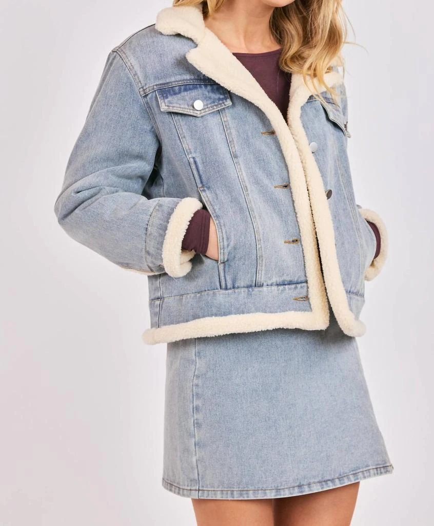 Sadie 
Sage Sadie 
Sage - Metropolis Denim Jacket With Faux Shearing 2