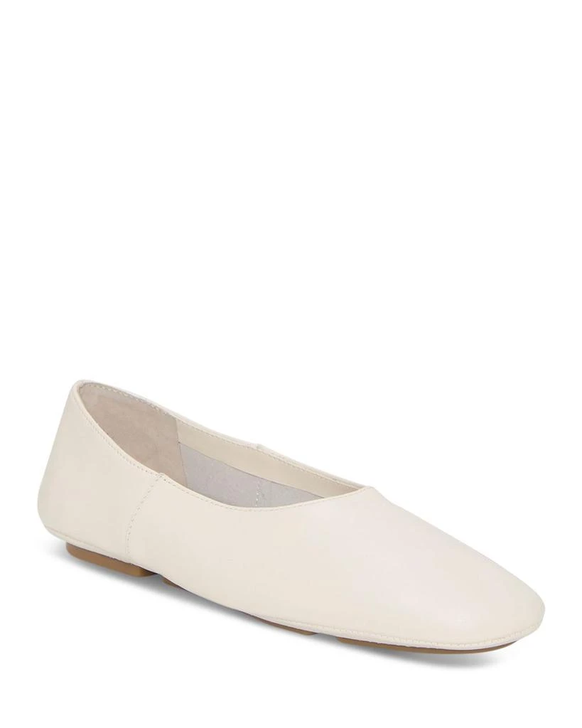 Vince Camuto Women
s Catisha Flats 1