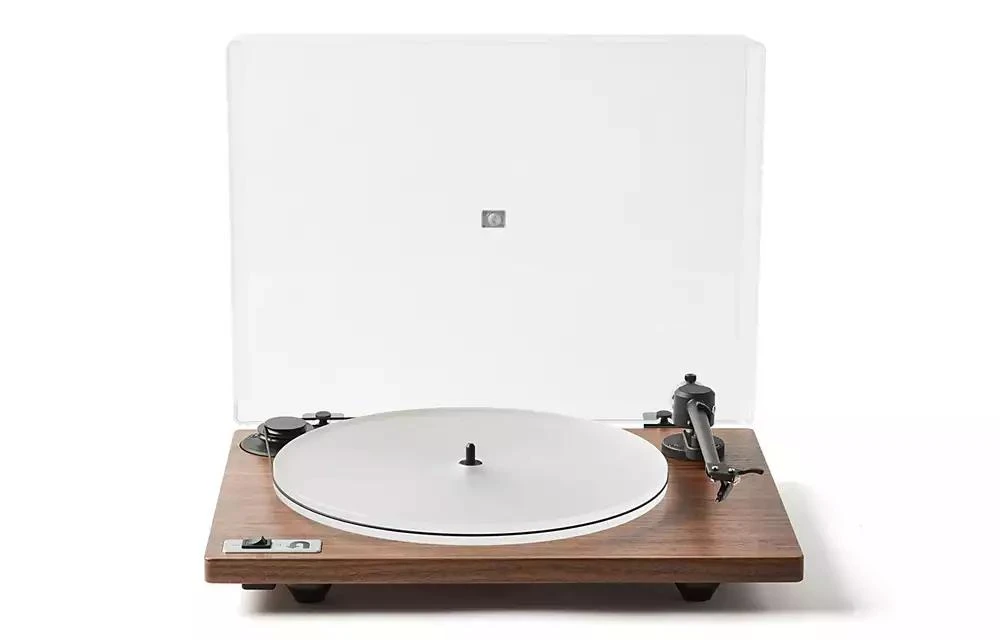 U-Turn Audio Orbit 2 Plus Turntable with Built-in Preamp and Ortofon OM 5E Cartridge 2
