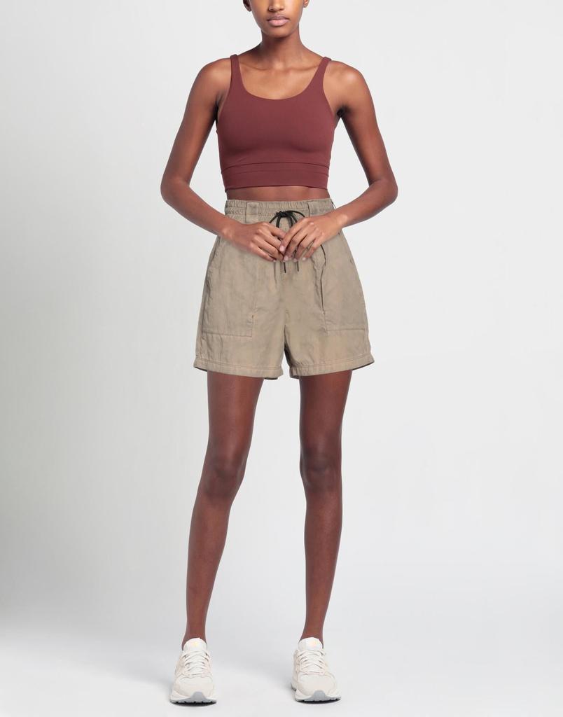 Holden Shorts & Bermuda