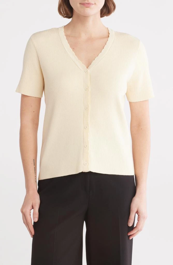 DR2 by Daniel Rainn Scalloped V-Neck Short Sleeve Ribbed Sweater 1