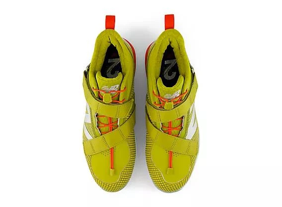 New Balance FuelCell Lindor 2 4
