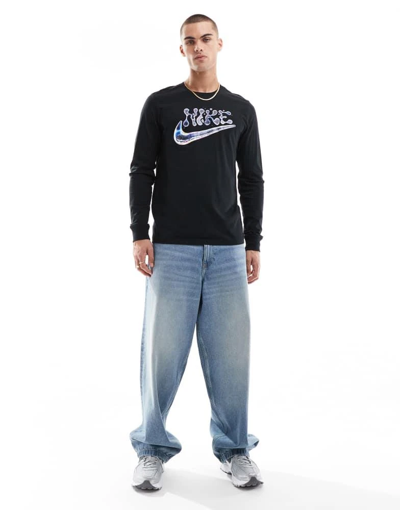NIKE Nike futura logo long sleeve t-shirt in black 3