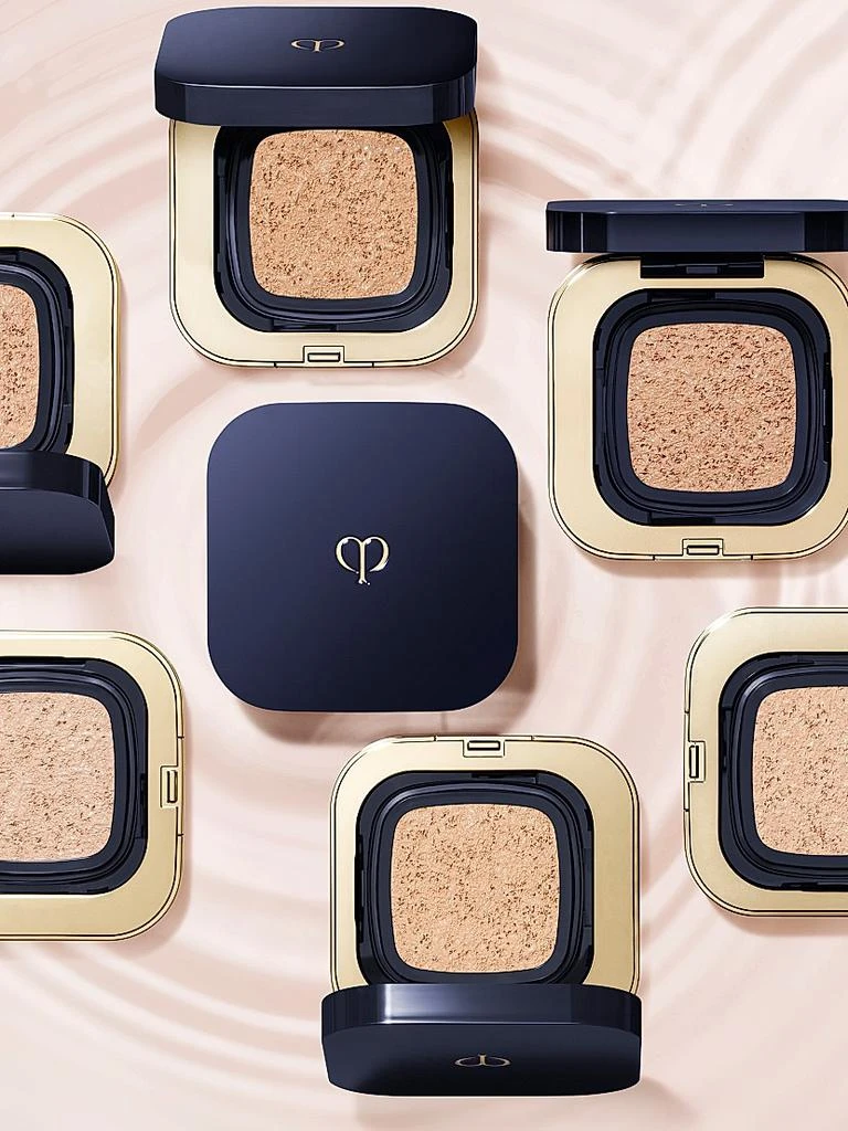 Cle de Peau Radiant Cushion Foundation Dewy Refill 4