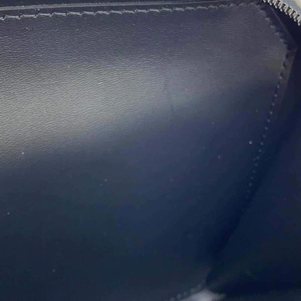 Louis Vuitton Louis Vuitton White/Black Calf Leather future trunk 6