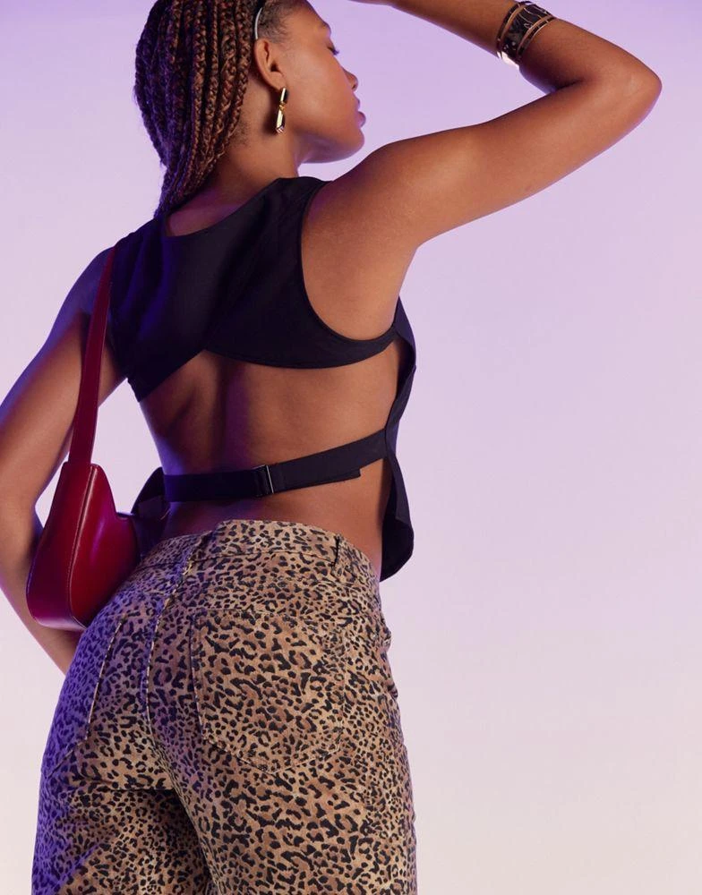 ASOS ASOS DESIGN cropped mid rise straight jean in leopard print 3