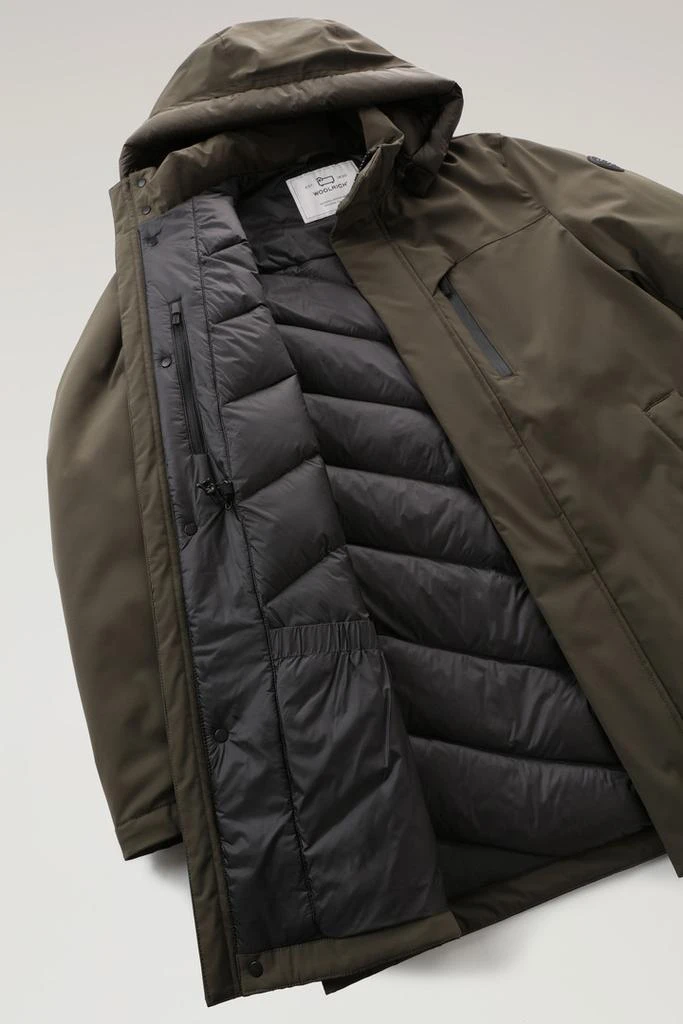 Woolrich Mountain Stretch Parka - Men - Green 6