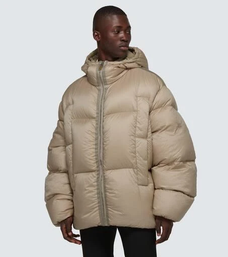 Givenchy 4G down-padded puffer jacket 3