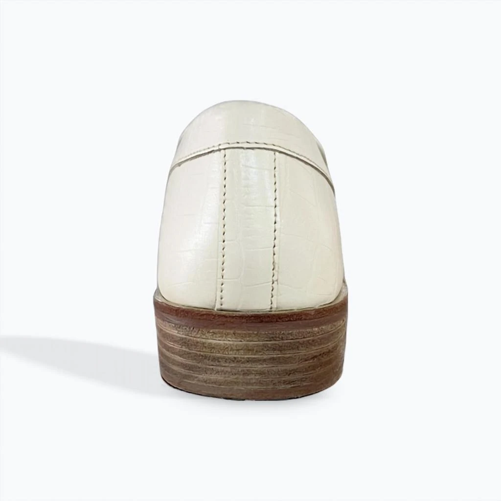 42 GOLD 42 Gold - Yasmeen Croc Embossed Loafer 5