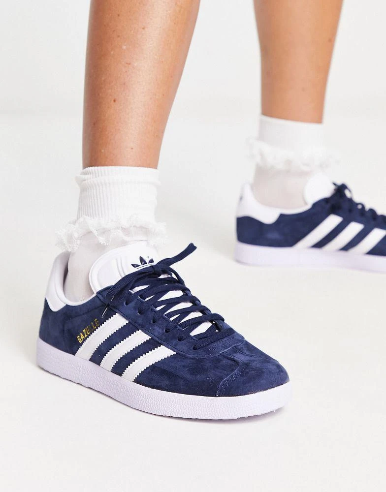 Adidas adidas Originals gazelle trainers in navy 1