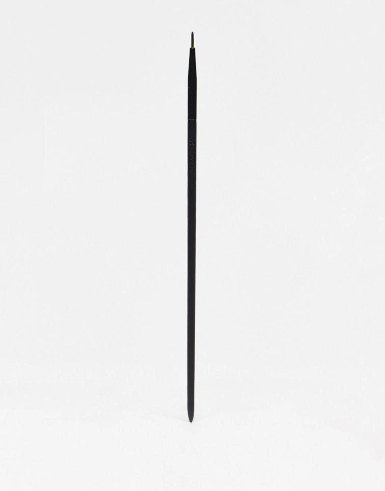 MORPHE Morphe V303 Small Pointed Detail Brush 1
