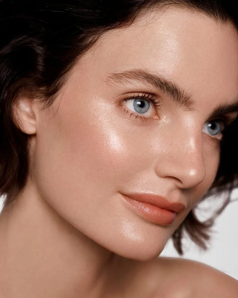 Surratt Beauty Artistique Liquid Highlight 5