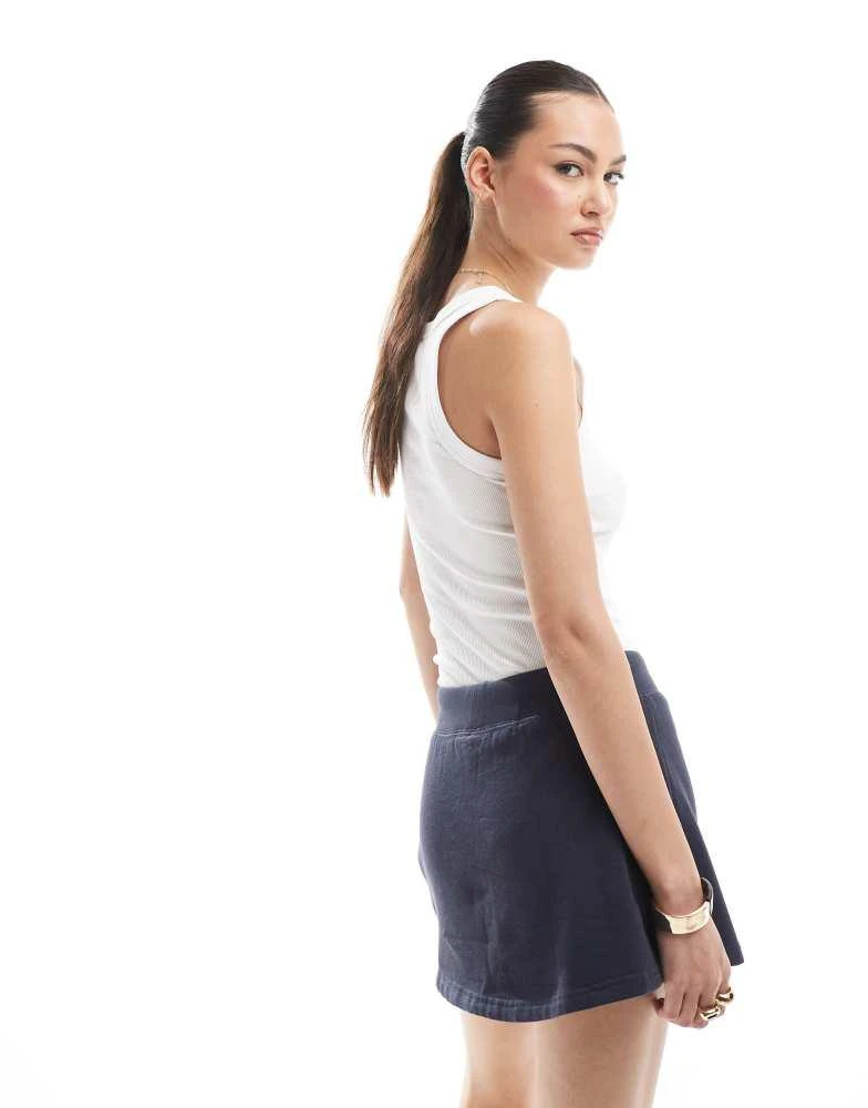 Stradivarius Stradivarius skort in navy 3