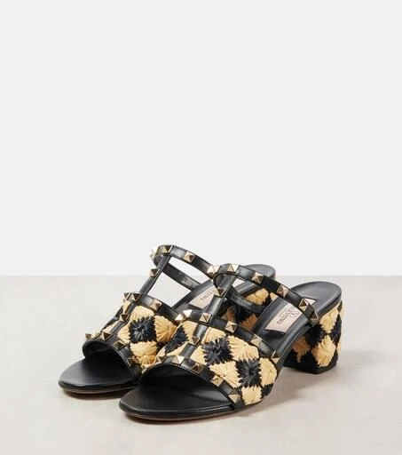 Valentino Rockstud 60 raffia-effect mules 4