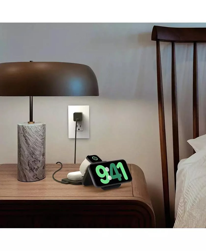 Belkin BoostCharge Pro 3-in-1 Magnetic Wireless Charging Travel Pad with Qi2 15W 6