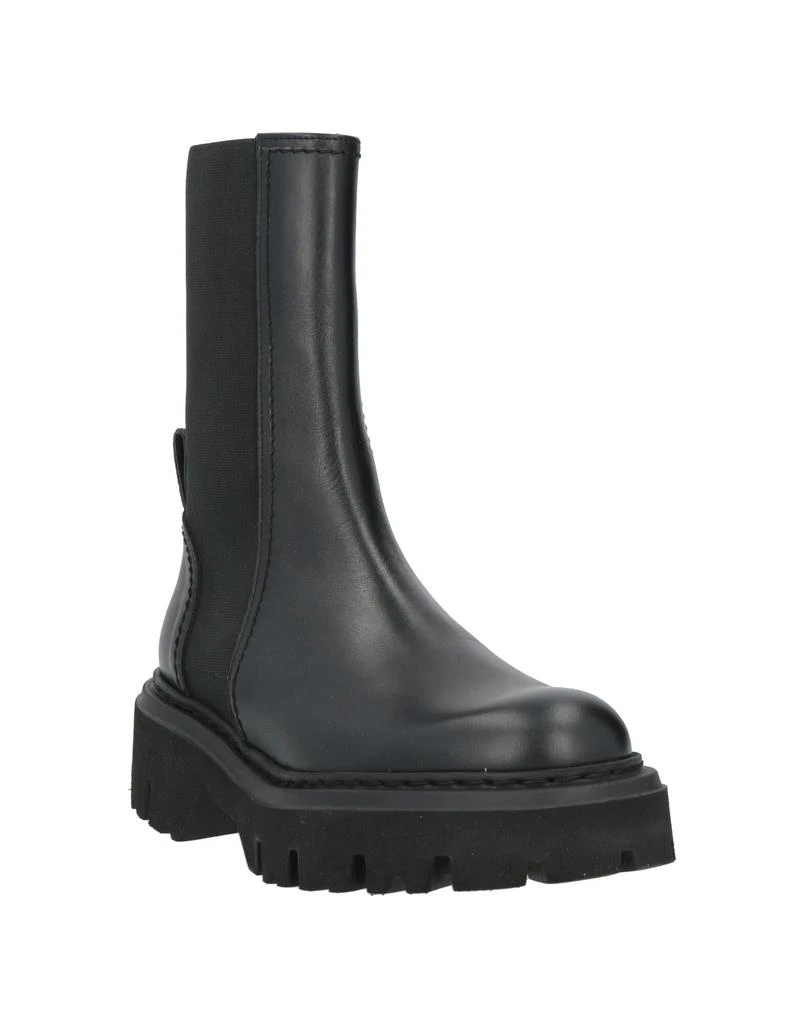 N°21 Ankle boot 2