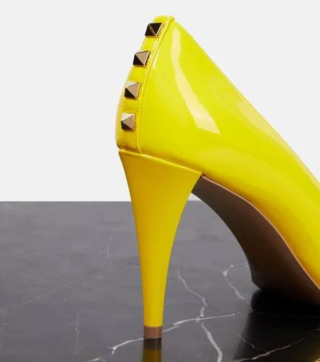 Valentino Rockstud patent leather pumps 6
