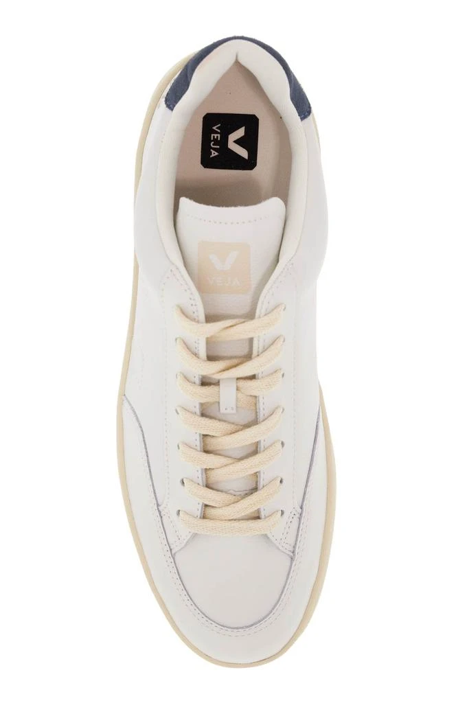 Veja Leather V-12 Sne 2