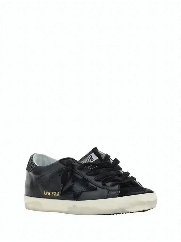 Golden Goose Low-Top Sneaker with Subtle Star Detail 2