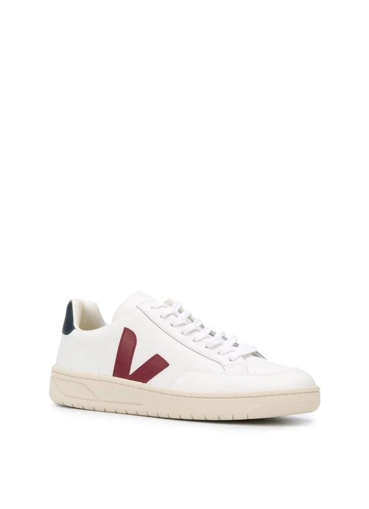 Veja V-12 2