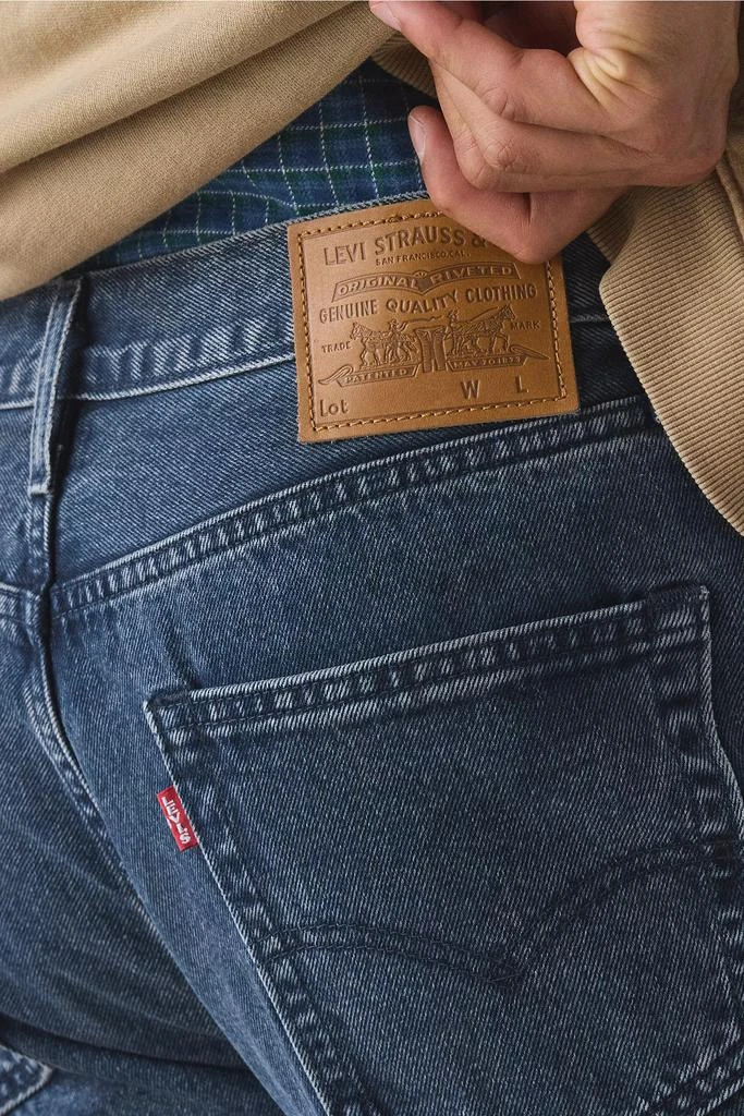 Levi
s Levi’s® 568 Stay Loose Straight Jean 4