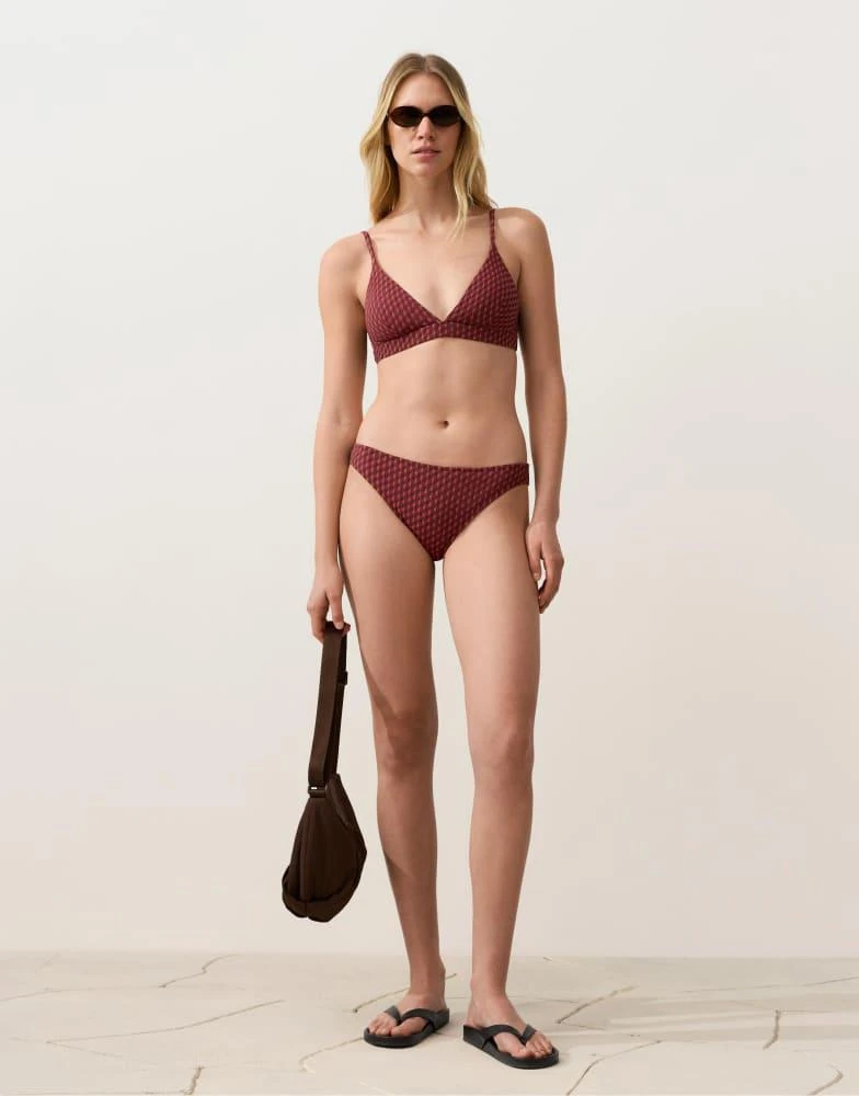 OYSHO OYSHO Geometric jacquard classic bikini briefs in burgundy 2