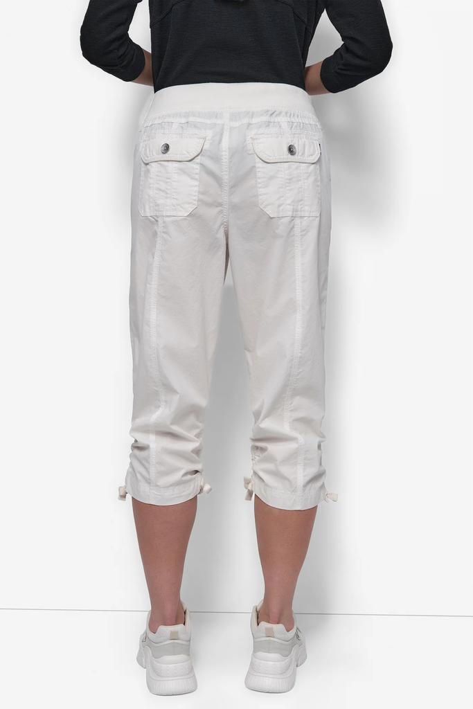 DKNY HIGH-RISE SHIRRED UTILITY CAPRI PANT