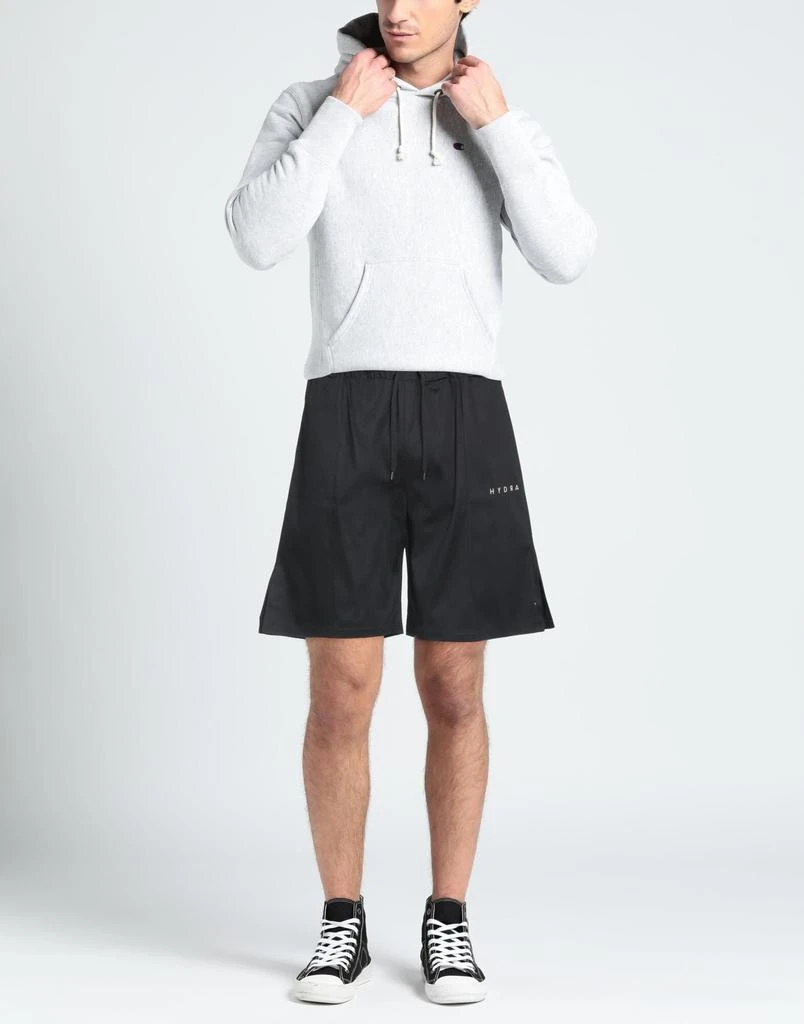 HYDRA CLOTHING Shorts & Bermuda 2