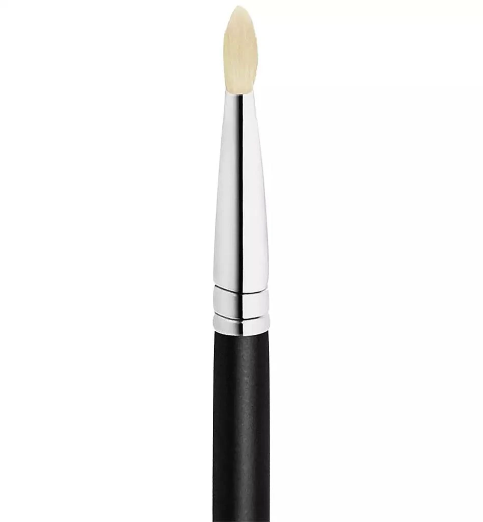 MAC 239S Eye Shader Brush 2