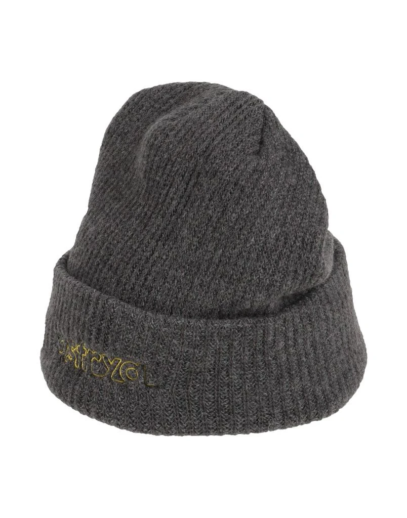 OSTRYA Hat 1