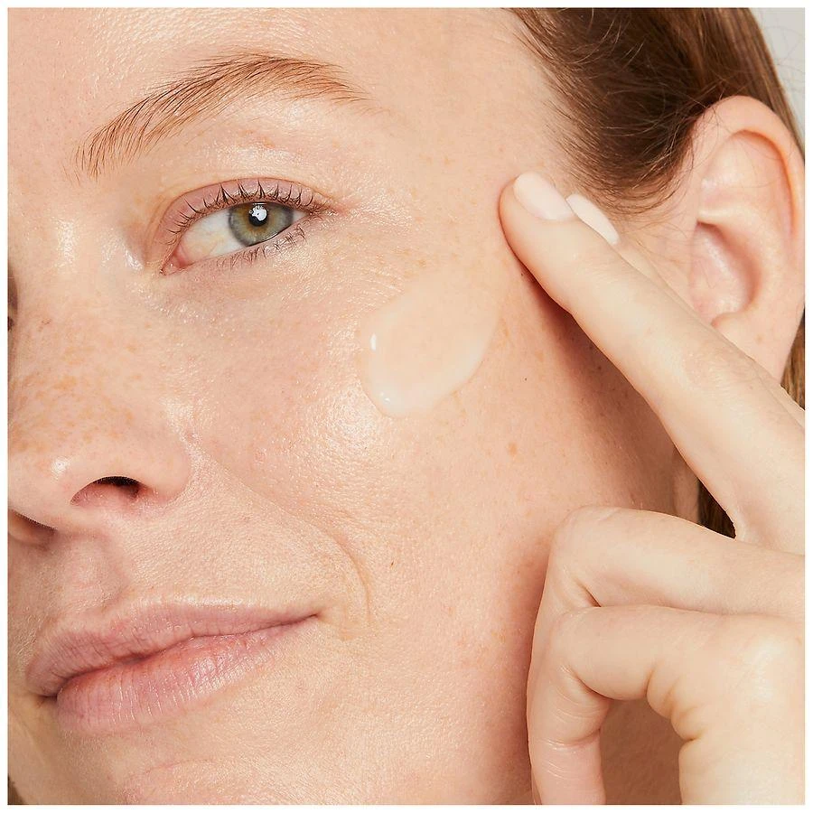 No7 Restore & Renew Multi Action Face & Neck Serum 3