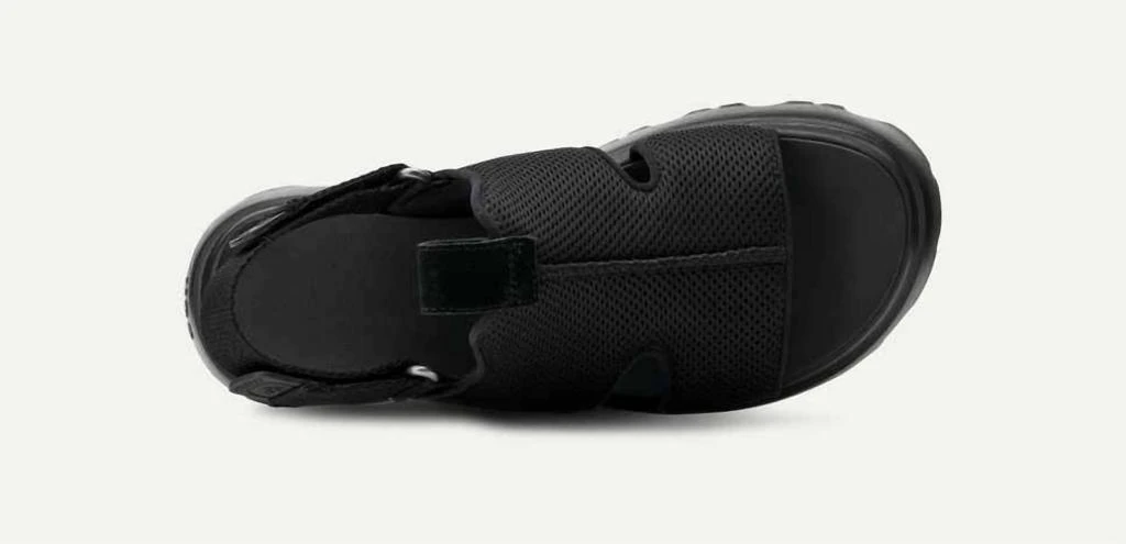 UGG Women's Celeste Sandal In Black 5