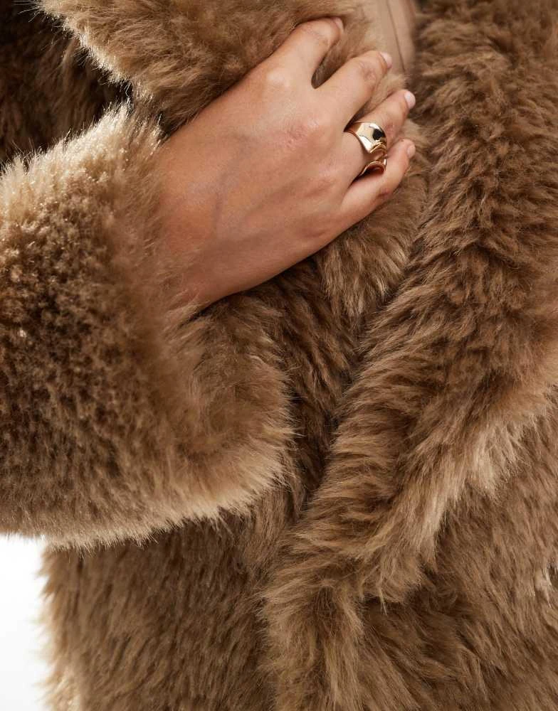 Stradivarius Stradivarius STR mid length faux fur jacket in brown 2