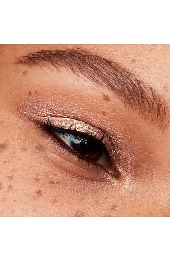 MAC Dazzleshadow Liquid Eyeshadow 3