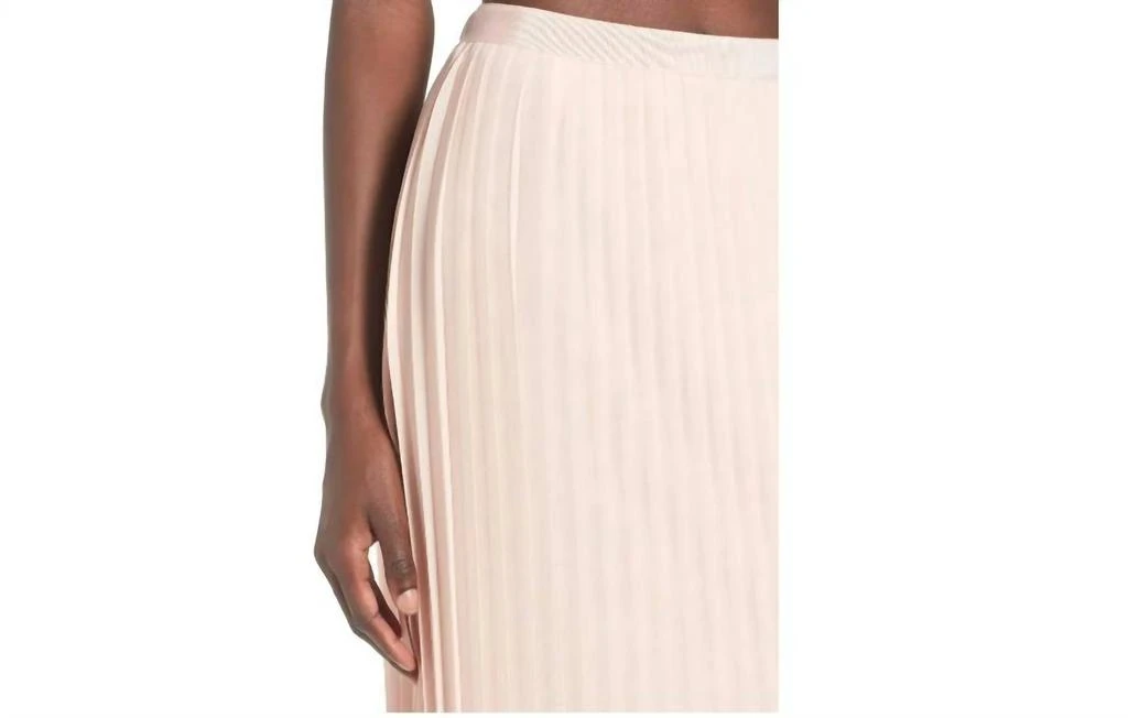 Chelsea28 Chelsea28 - Pleated Sheer Uneven Hem Midi Skirt 4