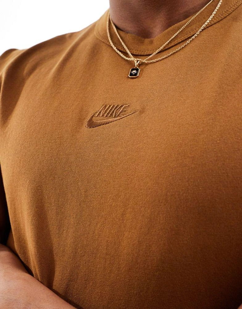 NIKE Nike Premium Essentials unisex oversized t-shirt in brown 2