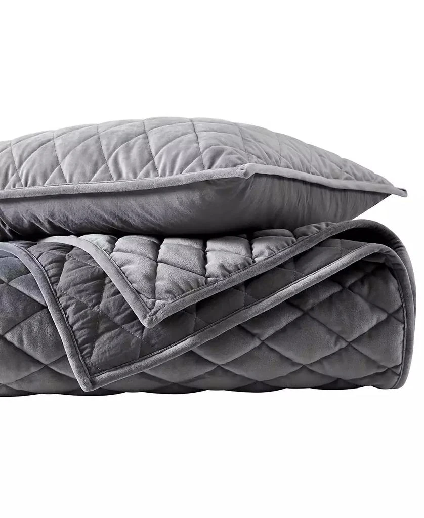 Vera Wang Diamond Velvet 3 Piece Quilt Set 8