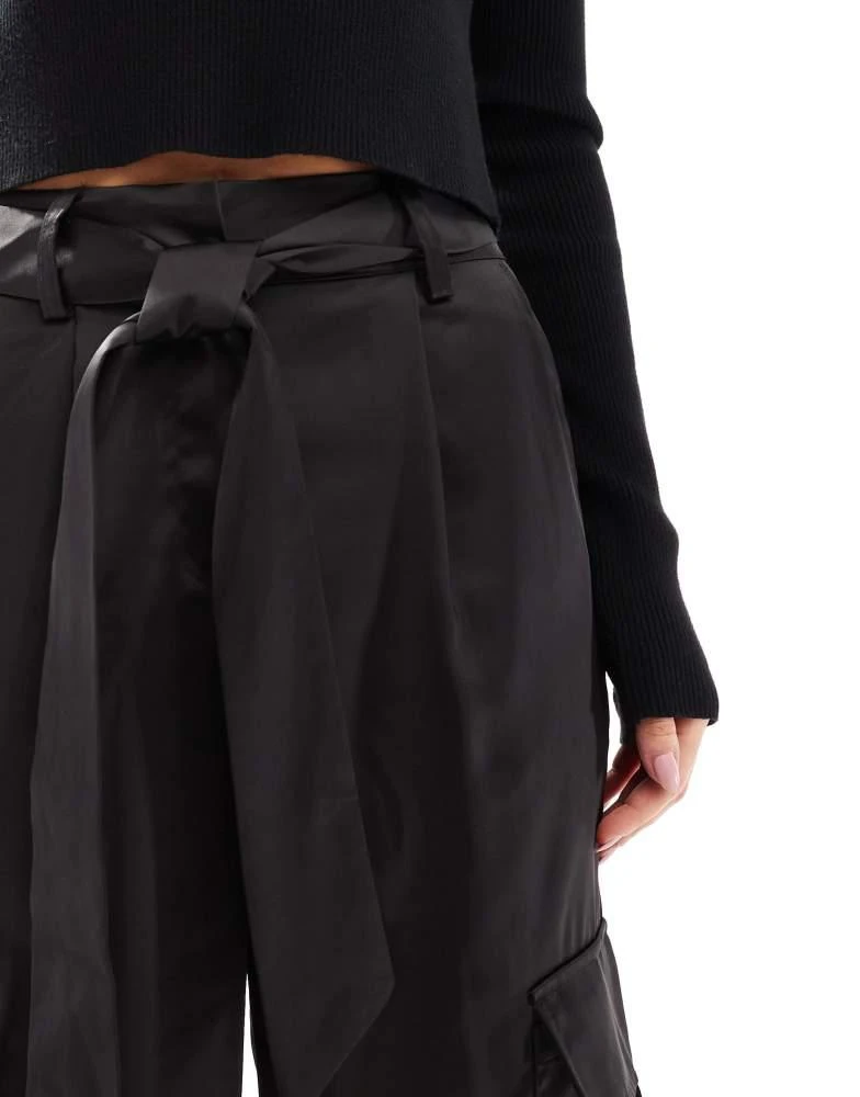 HERA Hera Womens tailored cargo trouser in black 5