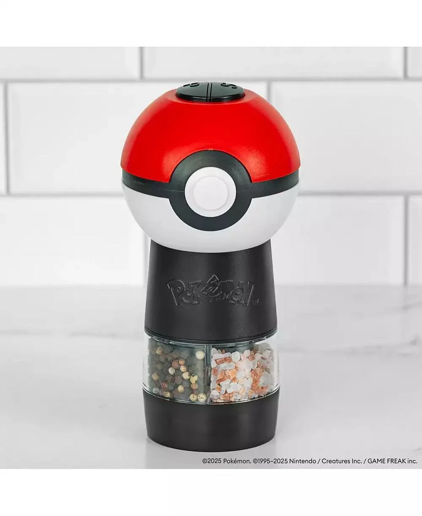 Uncanny Brands Pokemon Poke Ball Salt and Pepper Grinder