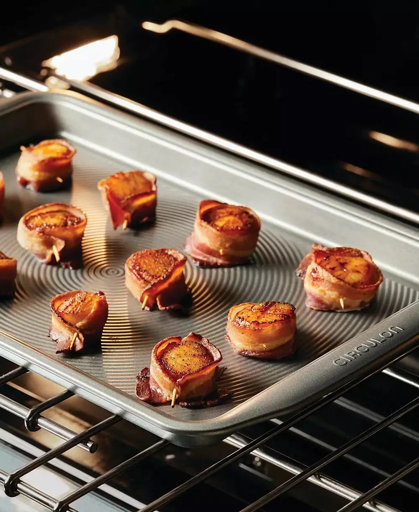Circulon Bakeware 10" x 15" Baking Sheet Pan & Expandable Cooling Rack 3-Pc. Set 4
