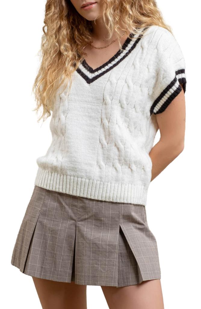 Blu Pepper V-Neck Sleeveless Sweater