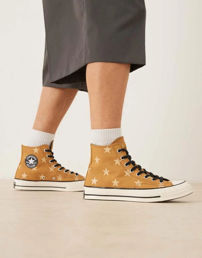 Converse Converse Chuck 70 Hi trainers with star print in brown